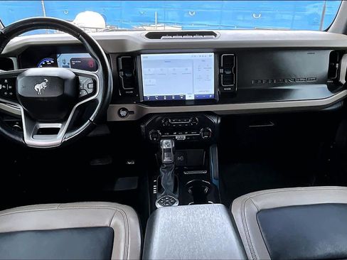 Certified 2023 Ford Bronco Wildtrak AWD/4WD image 14