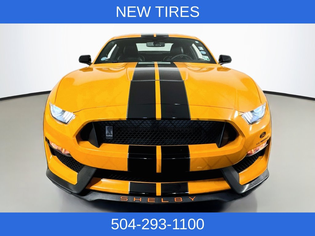 Used 2019 Ford Mustang Shelby GT350 w/ Technology Package RWD image 3