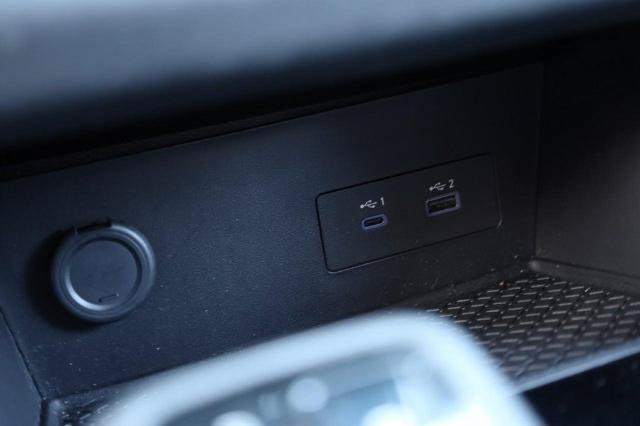 Certified 2025 Nissan Pathfinder SV AWD/4WD image 16