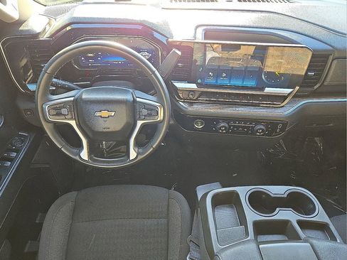 Used 2023 Chevrolet Silverado 1500 LT w/ Protection Package AWD/4WD image 17
