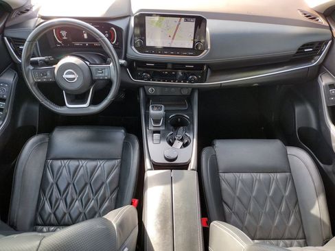 Used 2023 Nissan Rogue Platinum w/ Platinum Premium Package image 7