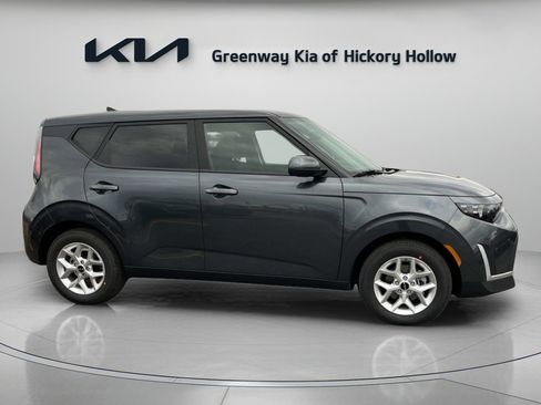 New 2025 Kia Soul LX image 8