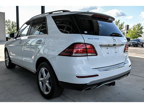 Used 2019 Mercedes-Benz GLE 400 4MATIC image 6