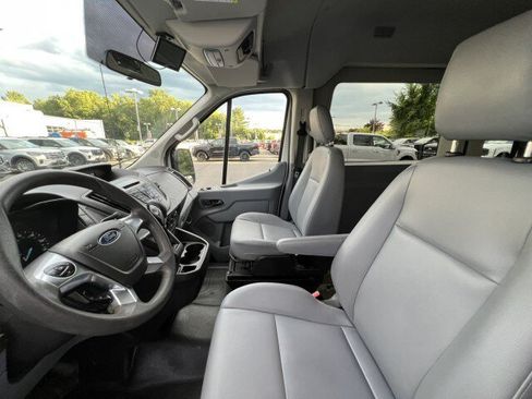 Used 2015 Ford Transit 350 XL RWD image 10