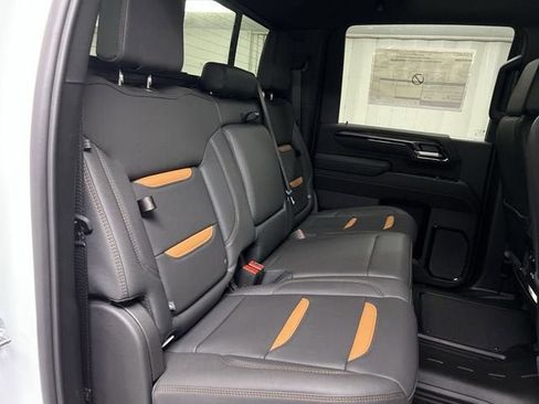 New 2026 GMC Sierra 2500 AT4 w/ AT4 Premium Plus Package AWD/4WD image 28