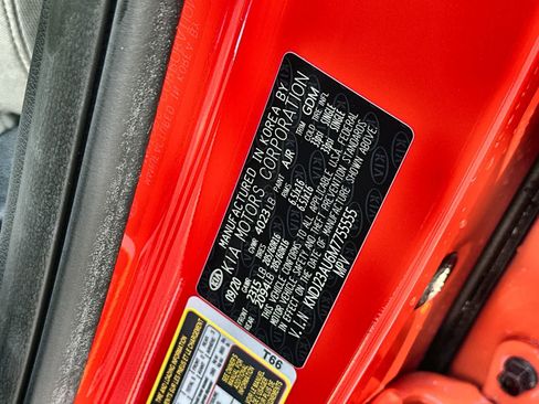 Used 2021 Kia Soul S image 21