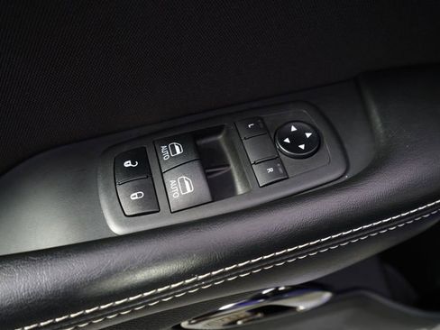 Used 2020 Dodge Challenger SRT Hellcat RWD image 30