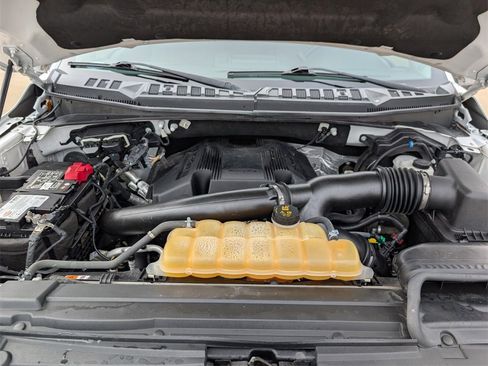 Used 2018 Ford F150 XLT w/ Equipment Group 302A Luxury image 14