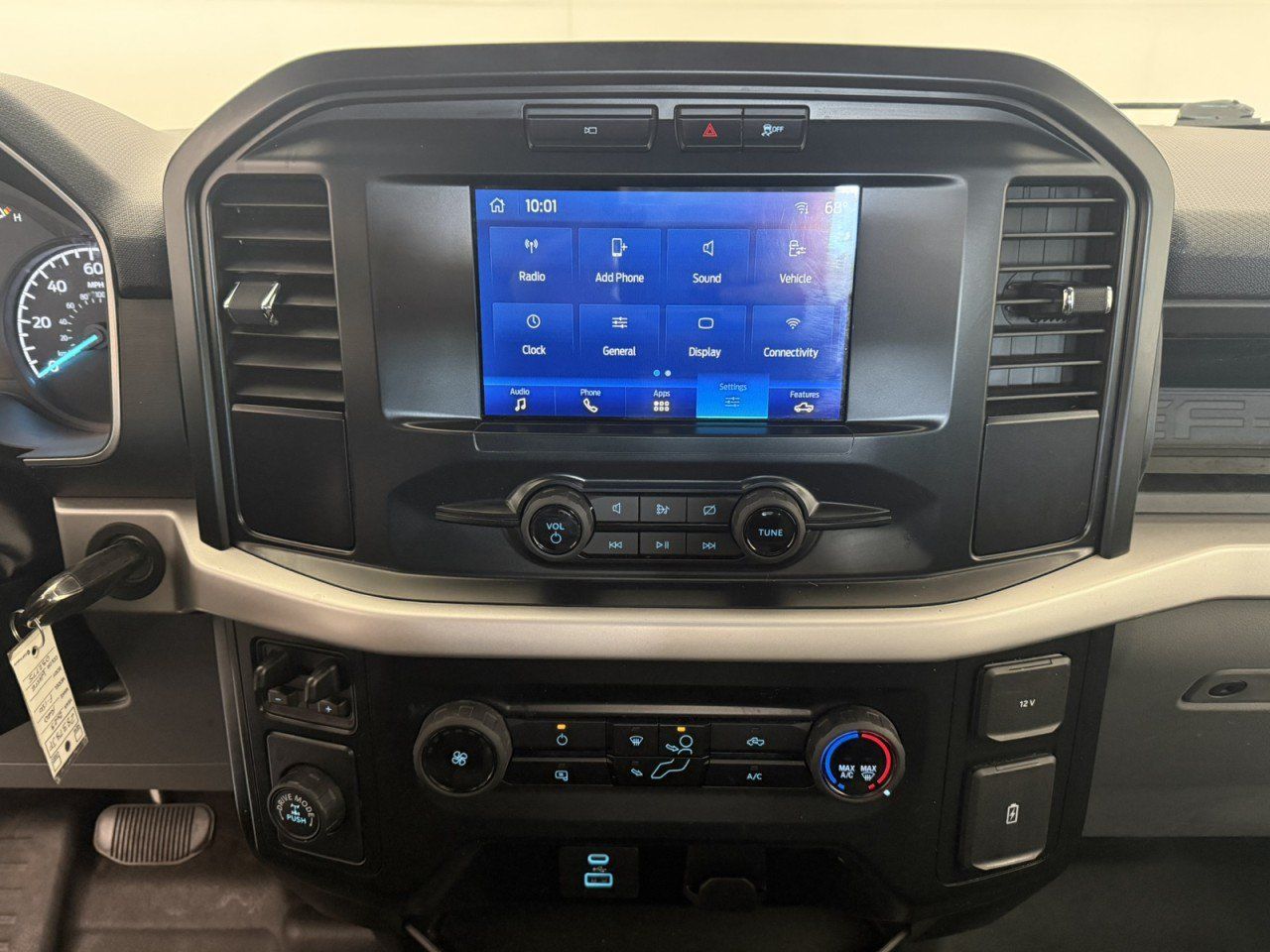 Used 2023 Ford F150 XL w/ Trailer Tow Package RWD image 18