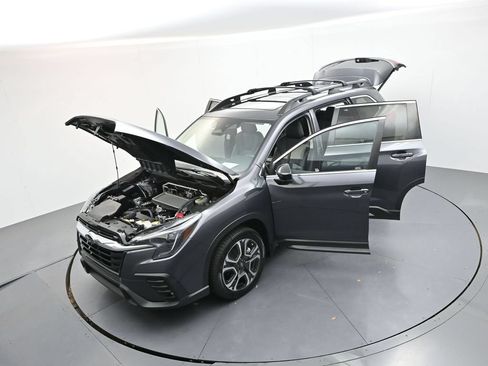 Used 2024 Subaru Ascent Limited w/ Technology Package AWD/4WD image 34