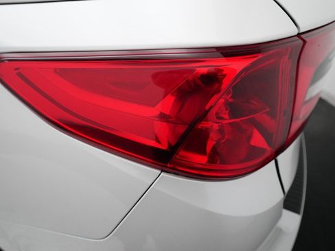 Certified 2023 Honda Odyssey Touring image 28