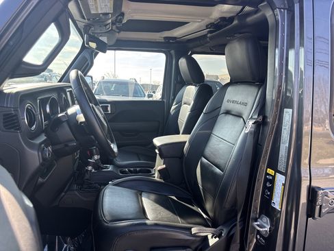 Used 2022 Jeep Gladiator Overland w/ Popular Equipment Package image 18