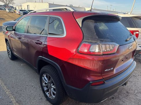 Used 2019 Jeep Cherokee Latitude Plus w/ Cold Weather Group image 4