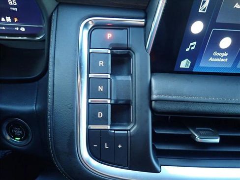 Used 2022 Chevrolet Tahoe High Country AWD/4WD image 24