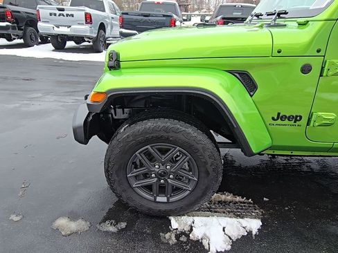New 2026 Jeep Gladiator Sport image 13