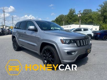 Used 2020 Jeep Grand Cherokee Altitude