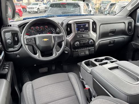 Used 2025 Chevrolet Silverado 1500 Custom w/ Turbomax Blackout Package RWD image 7