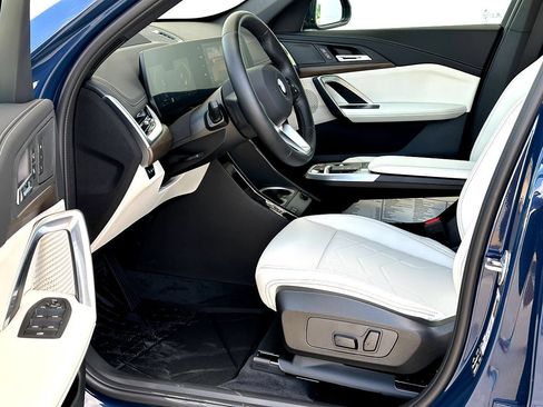 New 2026 BMW X1 xDrive28i w/ Technology Package AWD/4WD image 10