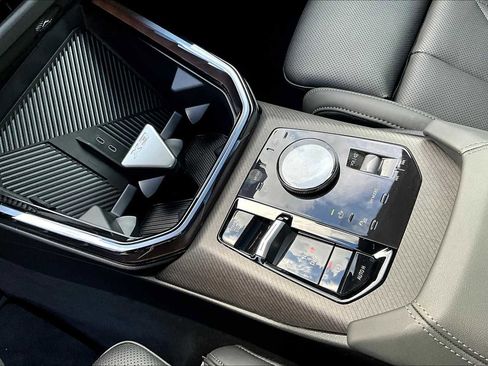 Used 2026 BMW X3 xDrive30 w/ Premium Package image 8