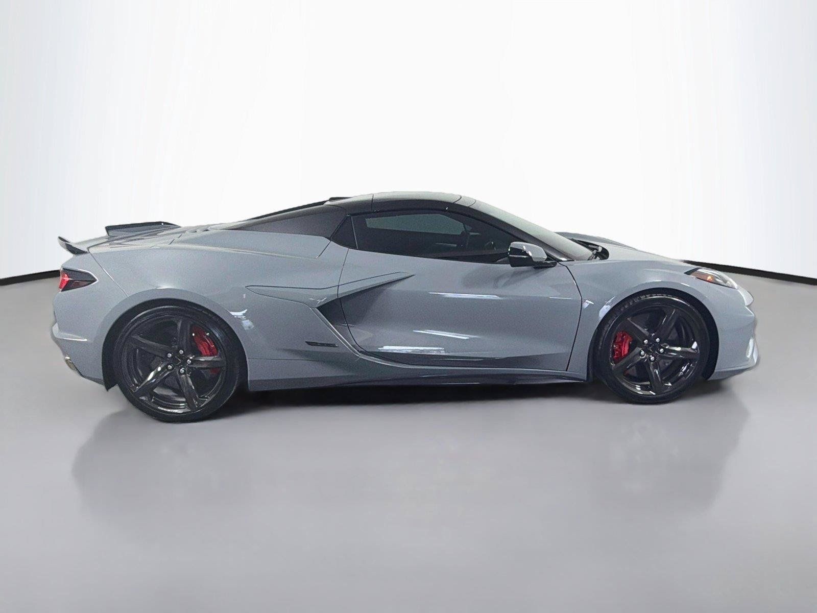Used 2025 Chevrolet Corvette E-Ray w/ Battery Protection Package AWD/4WD image 8