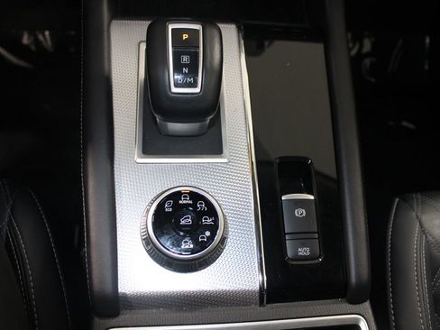 Used 2024 Mitsubishi Outlander SEL image 44