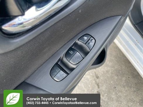 Used 2019 Nissan Sentra S image 11