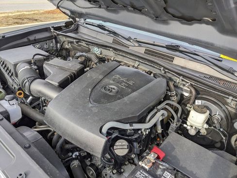 Used 2021 Toyota Tacoma SR image 52