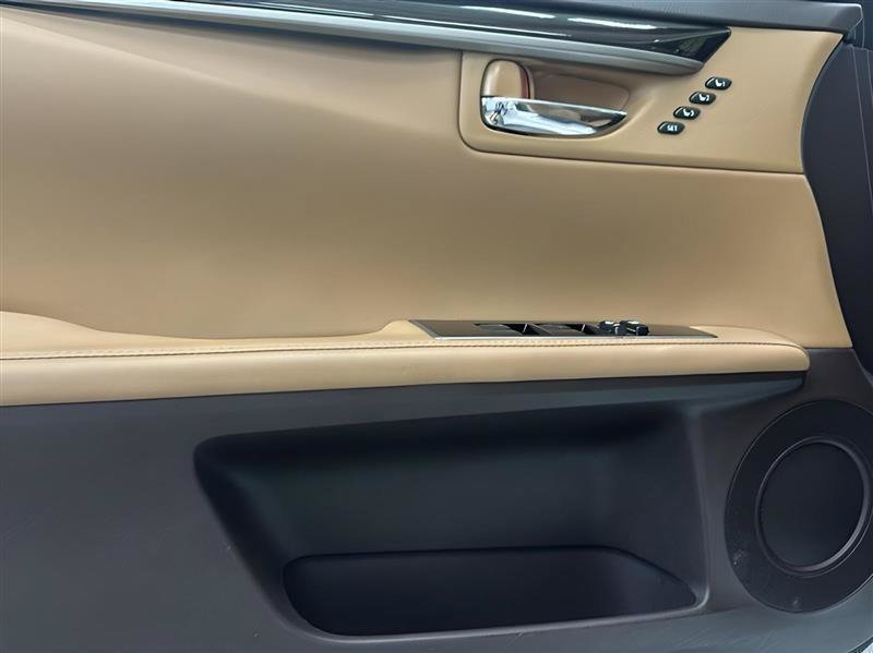 Used 2017 Lexus ES 350 w/ Navigation System Package FWD image 7