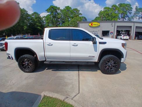 Used 2019 GMC Sierra 1500 AT4 w/ AT4 Premium Package image 4