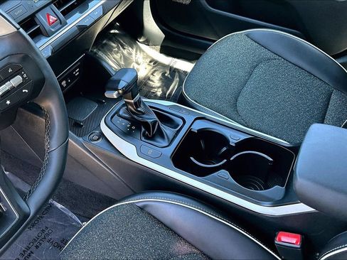 Used 2025 Kia K4 GT-Line w/ GT-Line Sunroof Package image 15