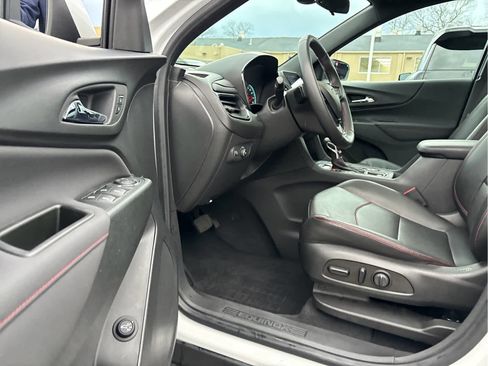 Certified 2022 Chevrolet Equinox RS w/ RS Leather Package image 8