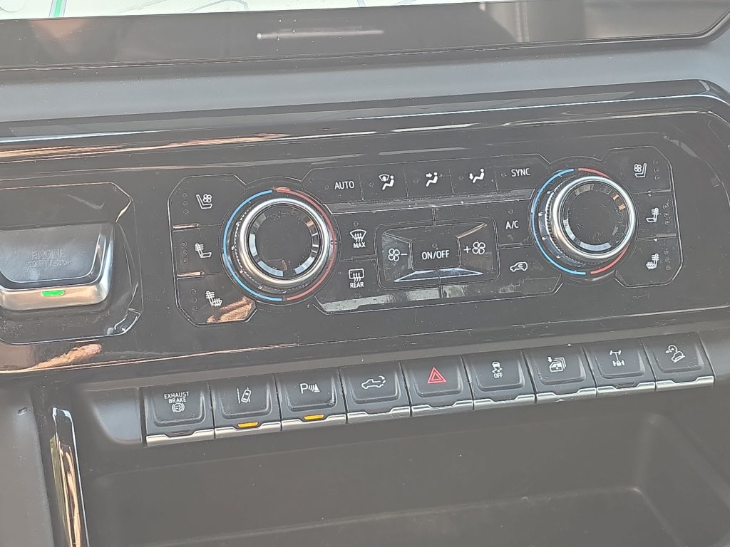 Certified 2025 GMC Sierra 2500 AT4X AWD/4WD image 21