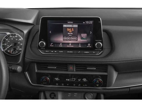 Used 2025 Nissan Rogue SV FWD image 40
