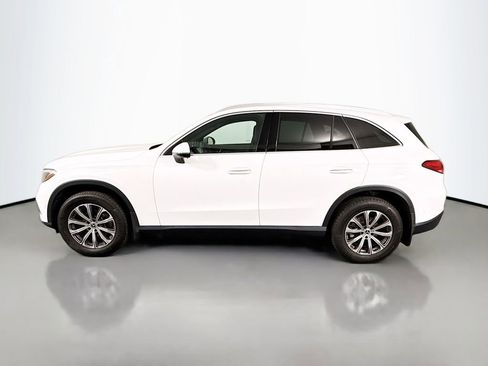 Used 2024 Mercedes-Benz GLC 300 4MATIC image 4