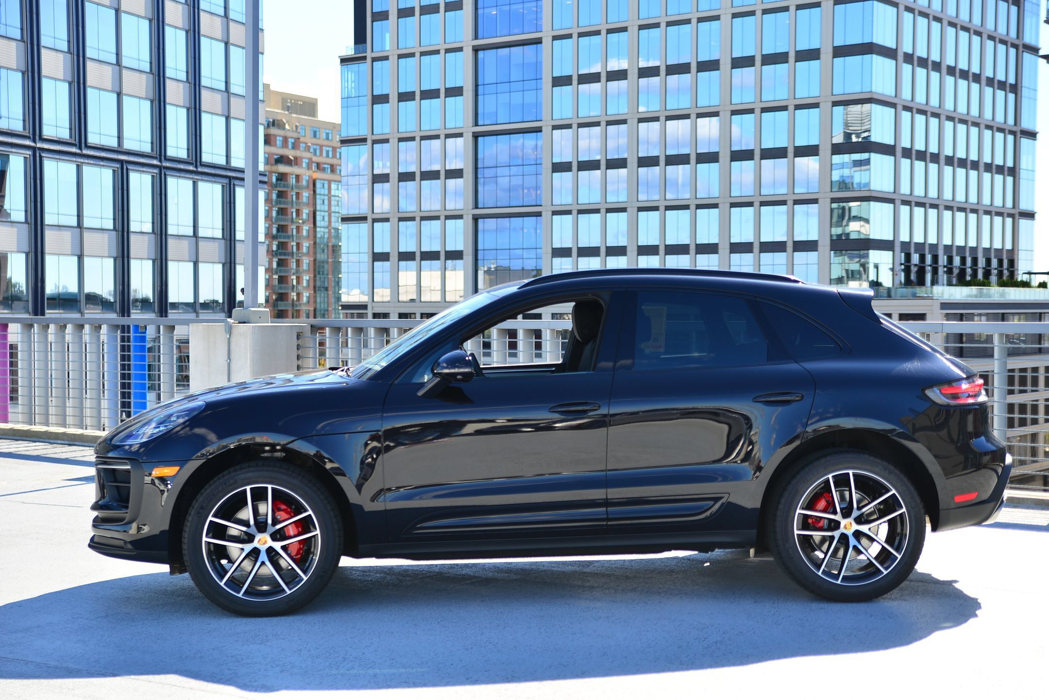 Certified 2026 Porsche Macan S AWD/4WD image 2
