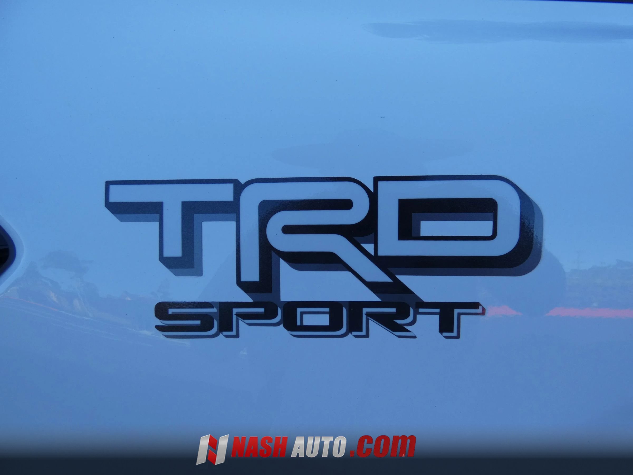 Used 2026 Toyota Tacoma TRD Sport w/ TRD Sport Upgrade Package AWD/4WD image 74