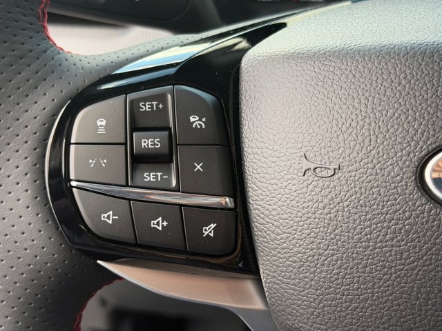 New 2027 Ford Explorer ST-Line w/ Premium Package RWD image 30