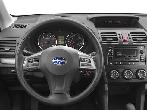 Used 2014 Subaru Forester 2.5i Limited w/ Popular Package #2 AWD/4WD image 9