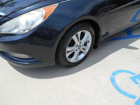 Used 2011 Hyundai Sonata Limited FWD image 14