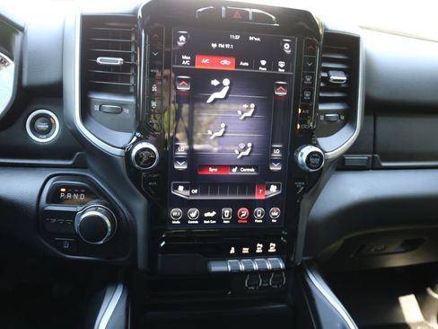 Used 2021 RAM 1500 Big Horn RWD image 22