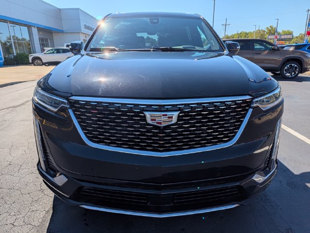 Used 2024 Cadillac XT6 Premium Luxury w/ Platinum Package AWD/4WD image 8