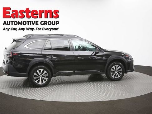 Used 2023 Subaru Outback Premium AWD/4WD image 43
