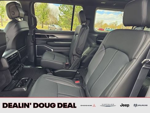 New 2026 Jeep Grand Wagoneer 4WD image 25