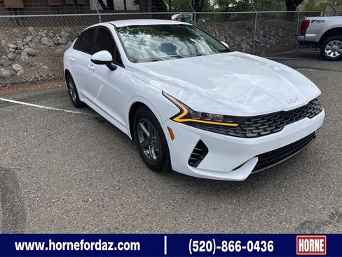 Used 2023 Kia K5 LXS FWD image 1