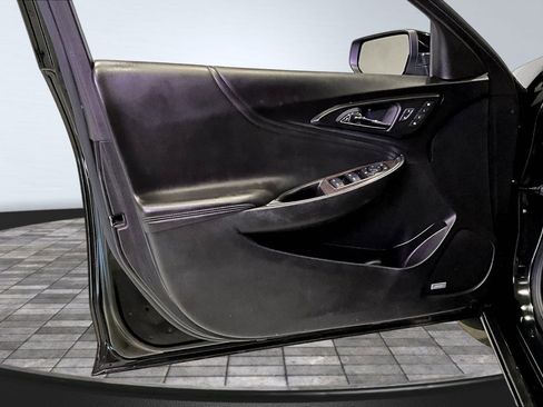 Used 2024 Chevrolet Malibu LT image 19