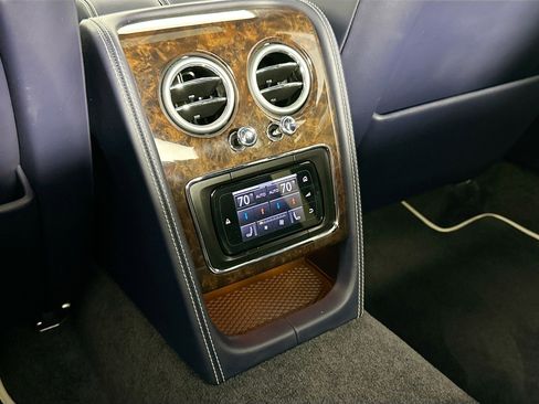 Certified 2017 Bentley Flying Spur S W12 image 25