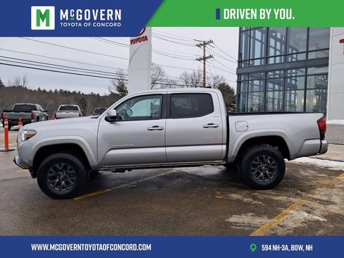 Used 2023 Toyota Tacoma SR5 image 2