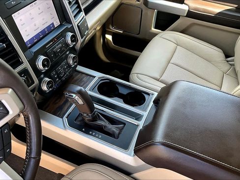 Used 2020 Ford F150 Lariat w/ Equipment Group 502A Luxury RWD image 16