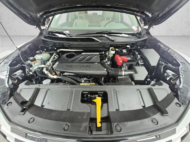Used 2025 Nissan Rogue SV AWD/4WD image 25