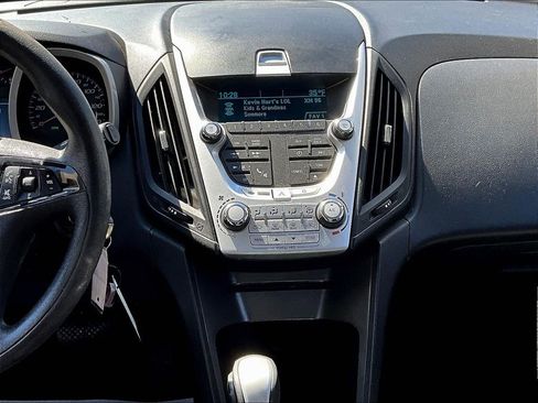 Used 2013 Chevrolet Equinox LS image 6